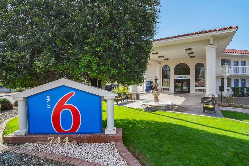 Motel 6 Chandler Prado del Sol Exterior photo
